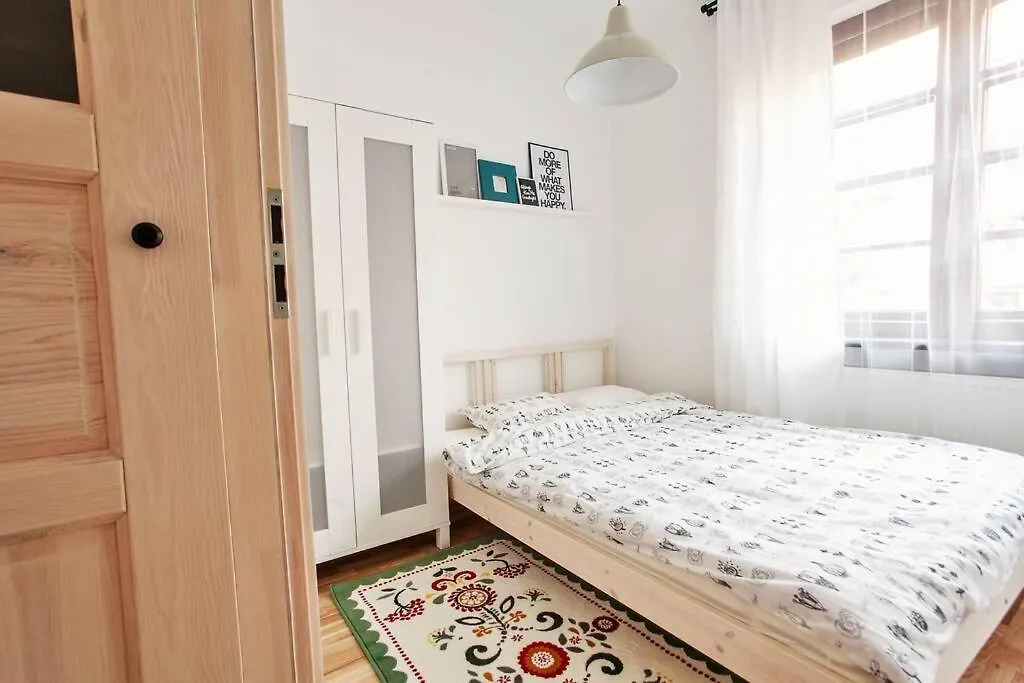 Gdansk Old Tenement Apartment Sowinskiego 0*,
