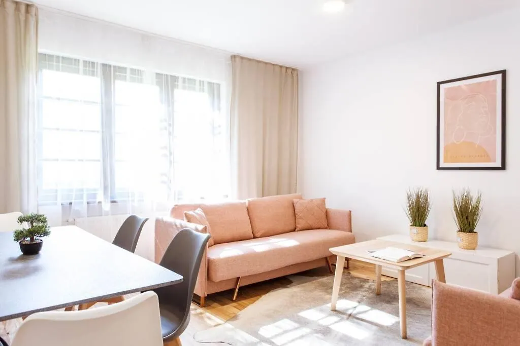 Gdansk Old Tenement Apartment Sowinskiego location